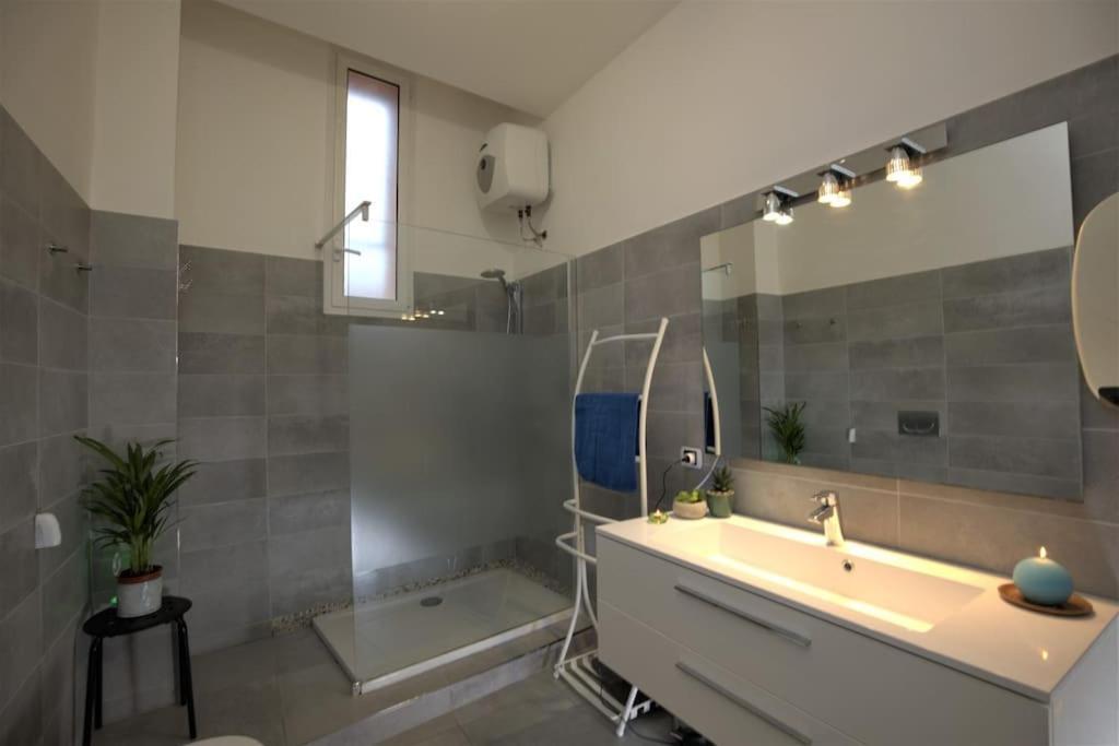 Beau 3 Pieces Vue Mer Menton Exterior foto
